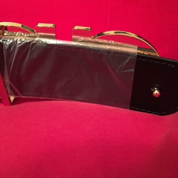 Ferragamo belt - Picture 3 of 4